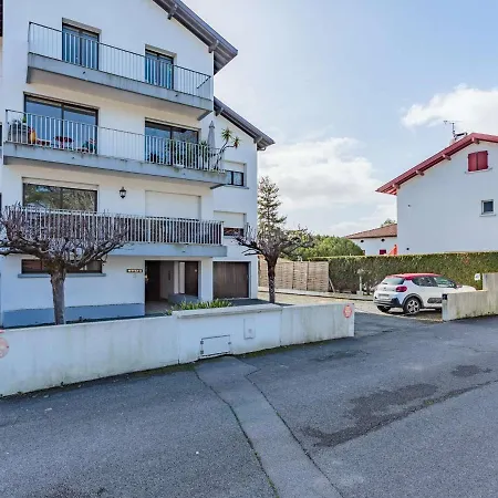 Duplex De Caractere 4 Avec Balcon, Pres Du Centre Et Des Commerces, Parking Inclus - Fr-1-4-526 דירה